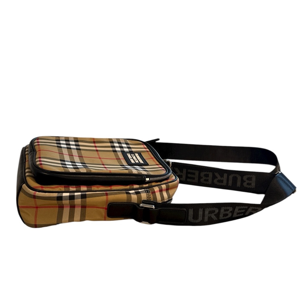 Burberry Tan and Black messenger bag - Picture 4 of 9